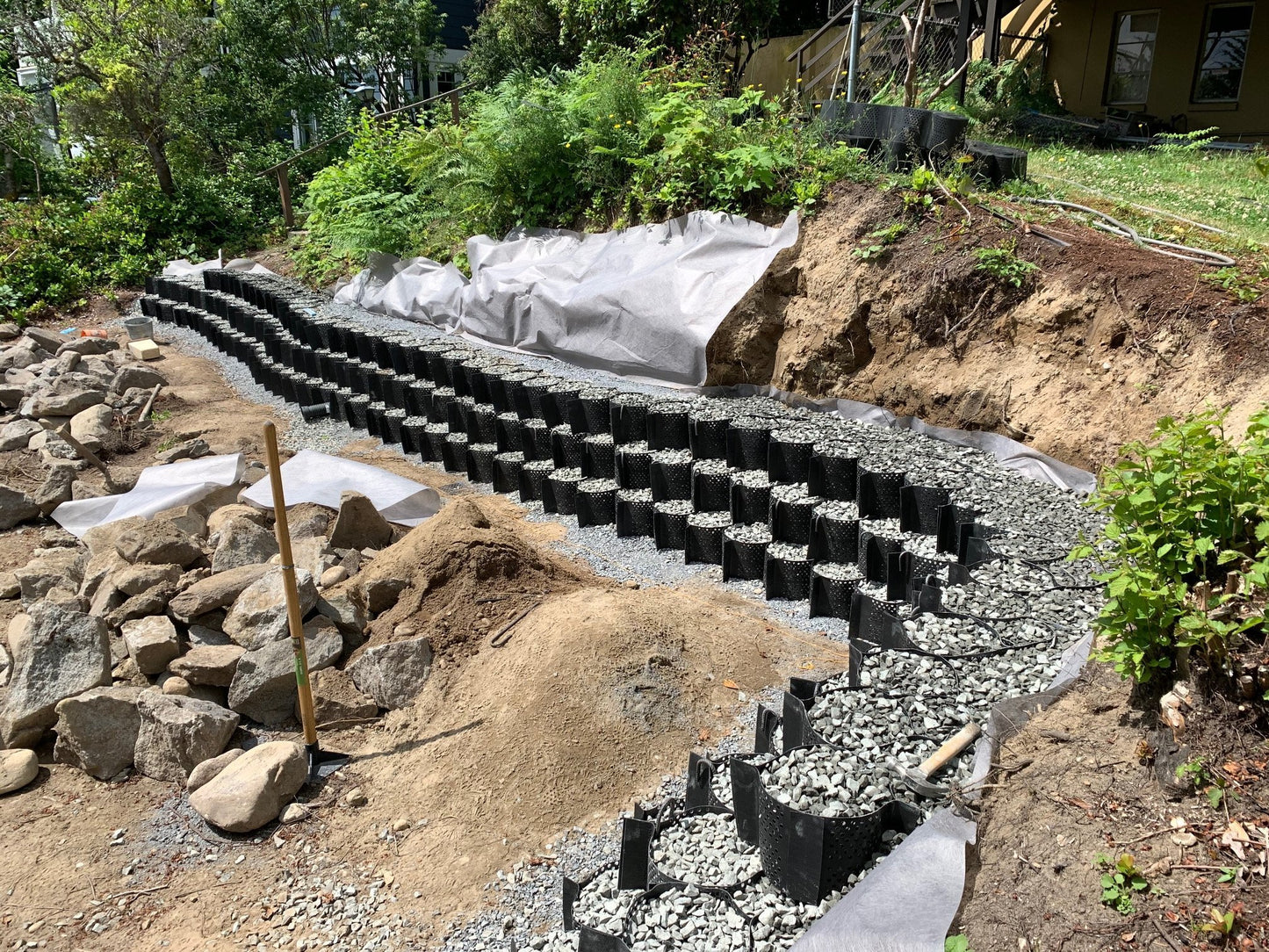 8" GEO / GROUND GRID