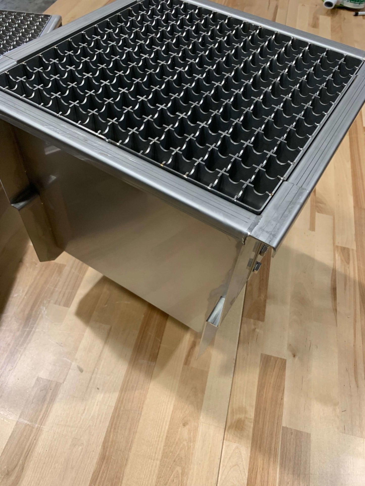 Stainless Steel Slope INLINE Basin - Standartpark